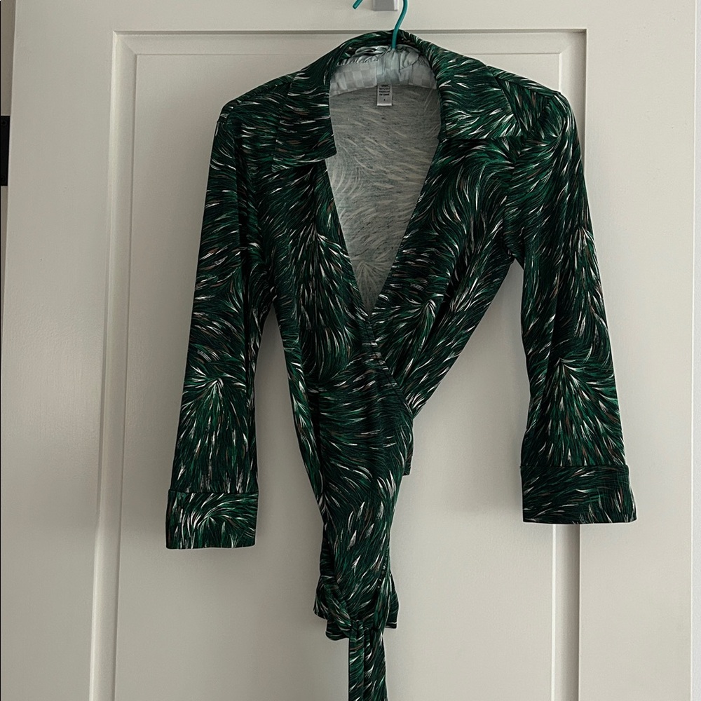 DVF Vintage Green Printed Silk Wrap Top